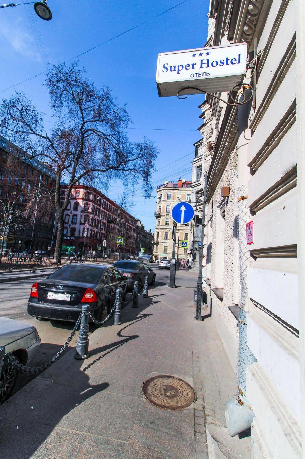 Superhostel On Pushkinskaya 14 Saint Petersburg Exterior photo